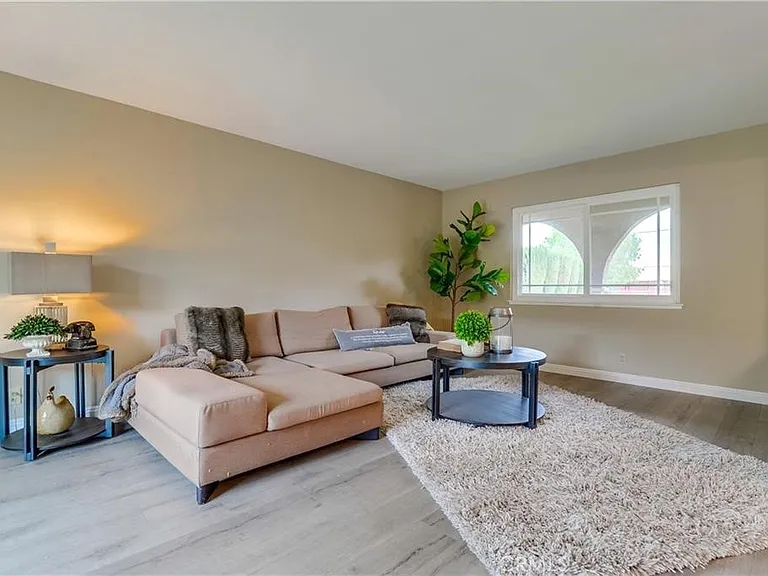 5822 Newman St — Photo 3
