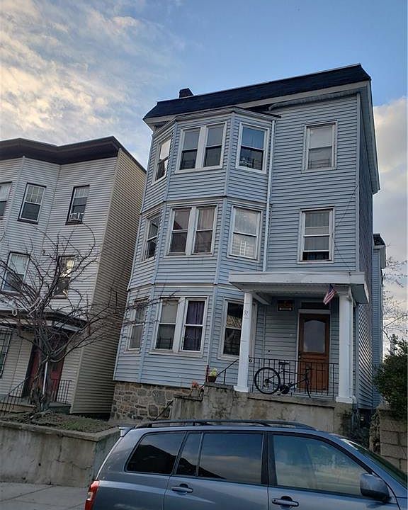1st image of 57 Cliff Ave