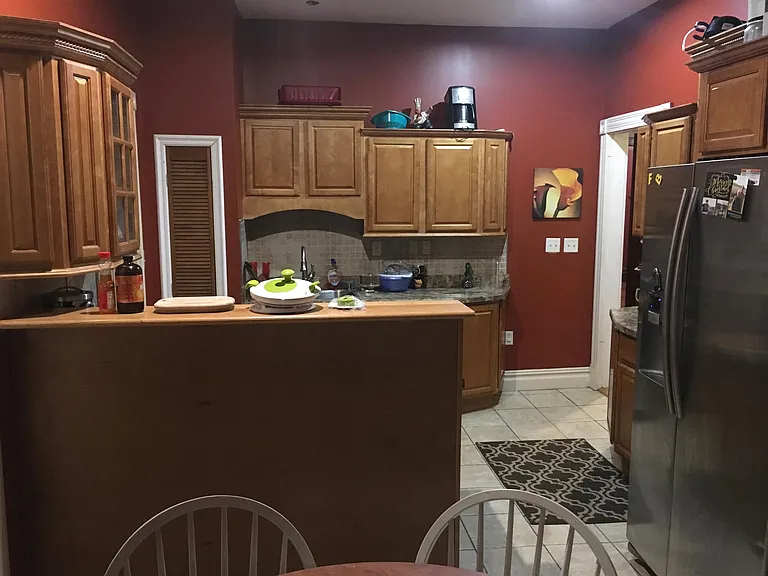 71 Vine St #12 — Photo 6