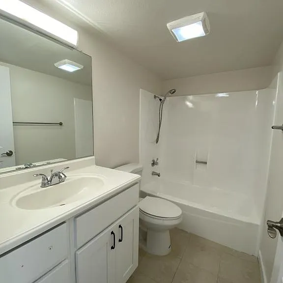 181 N Richmont Dr — Photo 10