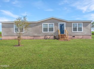 1093 Weeping Willow Dr, Breaux Bridge, LA 70517