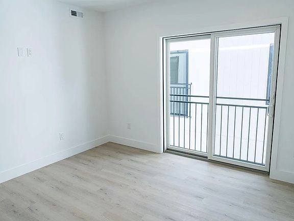 5th image of 1103 S 47th St #3C