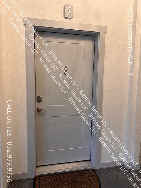 1st image of 802 University Ave #5