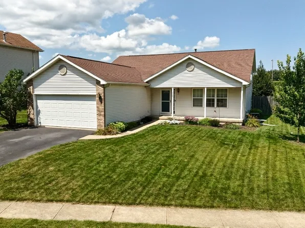 728 Steamboat Ct, Ottawa, IL 61350