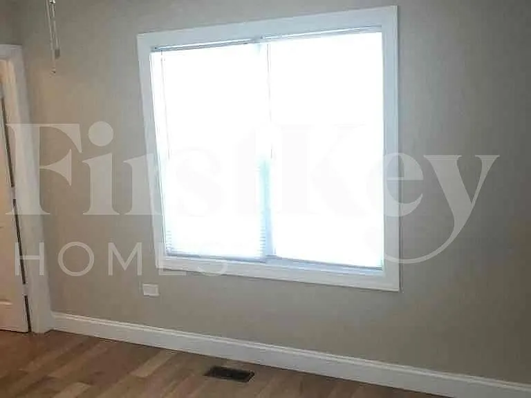 1023 Bothwell Ct — Photo 13