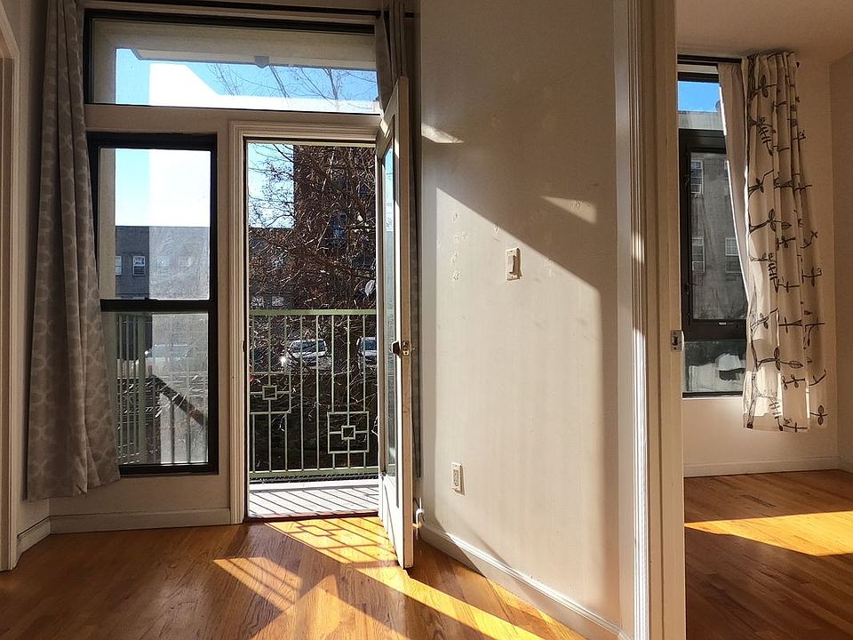 1st image of 804 Bergen St #2R