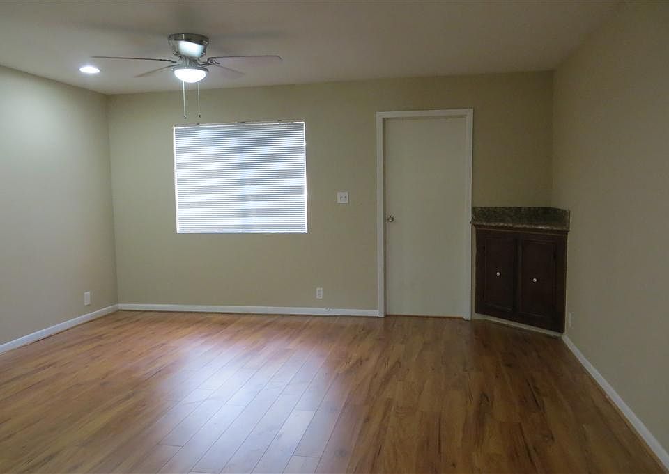 1st image of 11002 Hammerly Blvd APT 138