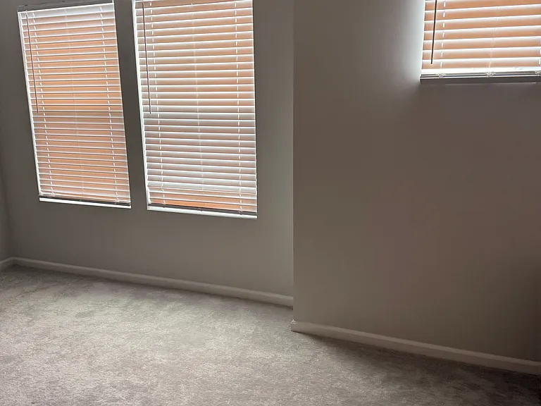 142 Talladega Dr — Photo 13