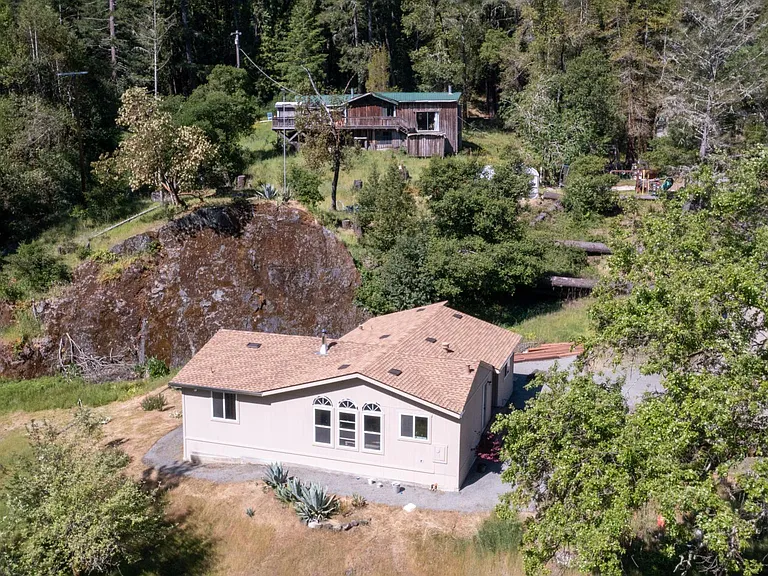 Kramer Rd — Photo 22