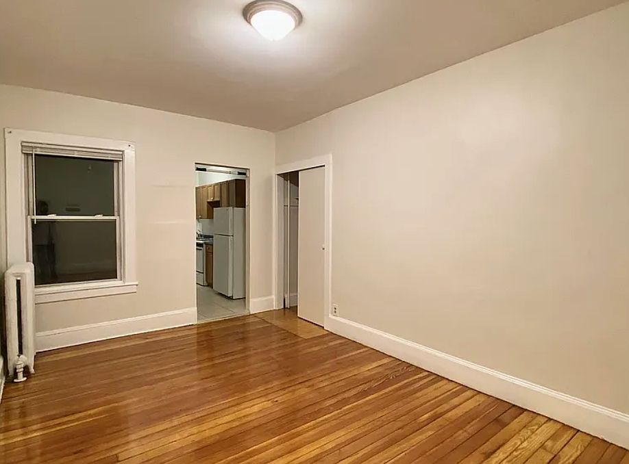 1st image of 25 Forest St #1