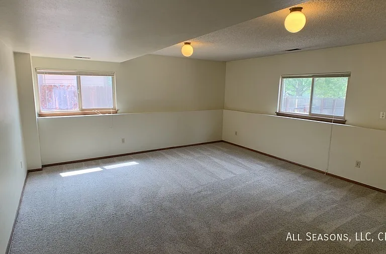 850 Quail Lake Cir — Photo 11