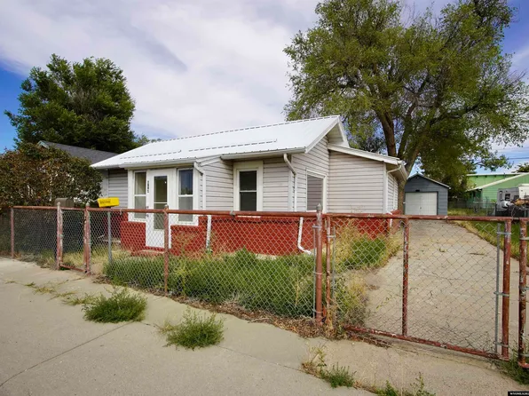 813 N McKinley St, Casper, WY 82601