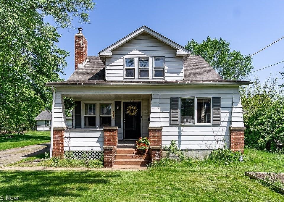 1st image of 455 Grandview Ave