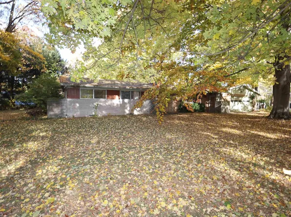 915 N 15 E, Lagrange, IN 46761