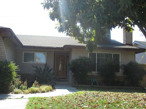 2nd image of 3040 S Woodland St