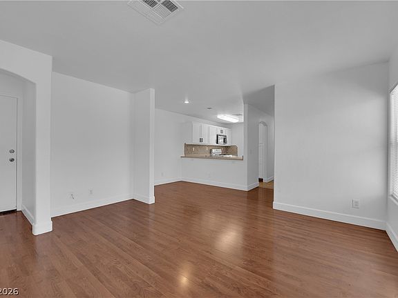 4th image of 6288 Lapilli Ave