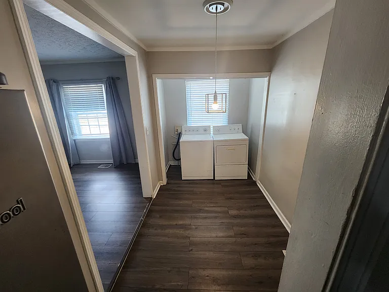 534 Hamilton E Holmes Dr NW — Photo 2