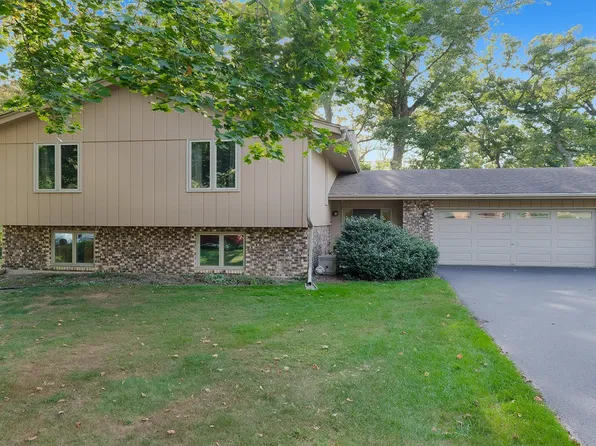 4747 Treeview Ter, Rockford, IL 61109