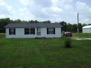 6925 S Bud Miller Rd, Salem, IN 47167