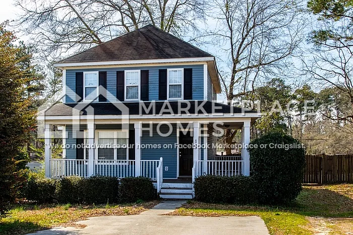 3 bed, 2.5 bath, 1320 sqft, $1,595 — Photo 1