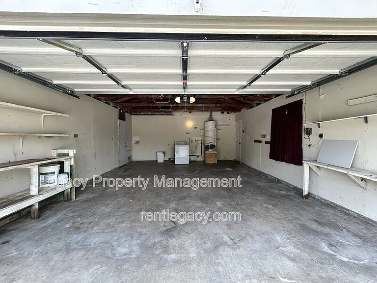 3609 Huntsman Dr — Photo 21