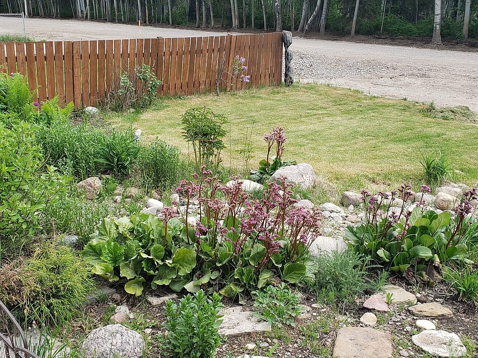 53 Riverview Dr, Hay River, NT X0E 0R8 Zillow