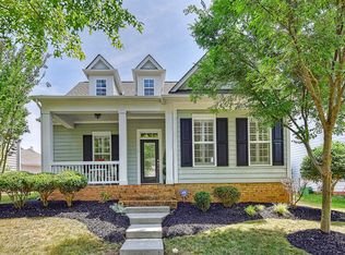 17518 Harbor Walk Dr, Cornelius, NC 28031