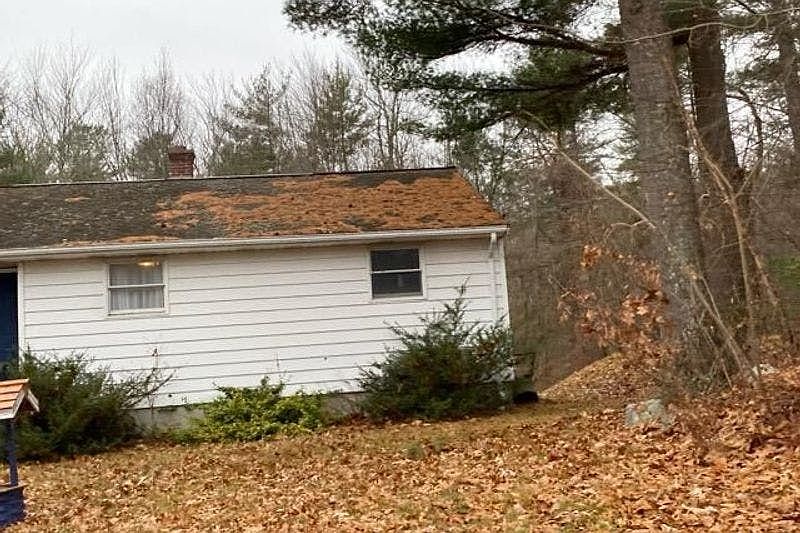 2nd image of 80 Clark Rd