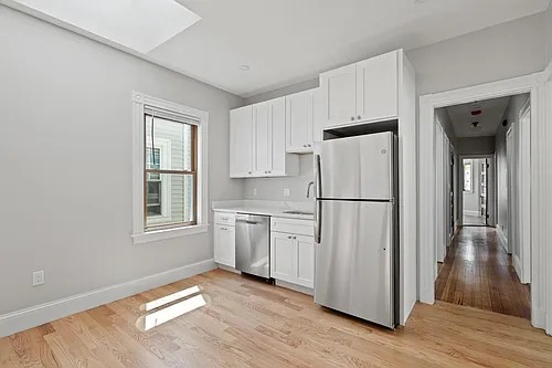 19 Taft St Photo 1