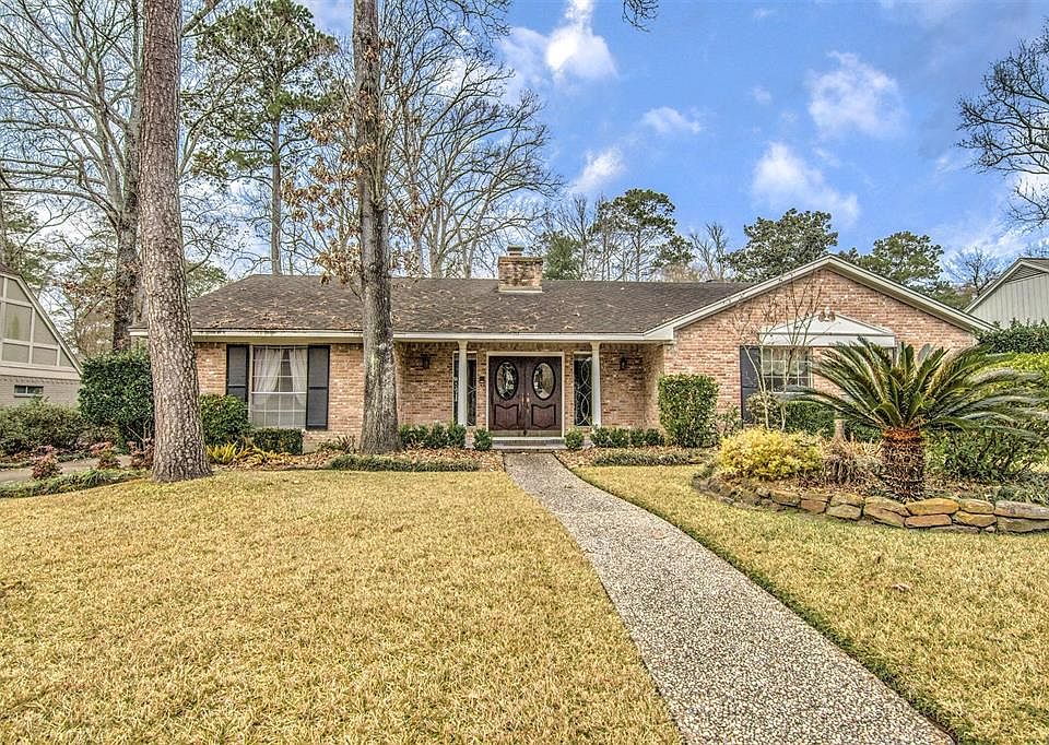1st image of 3319 Village Oaks Dr