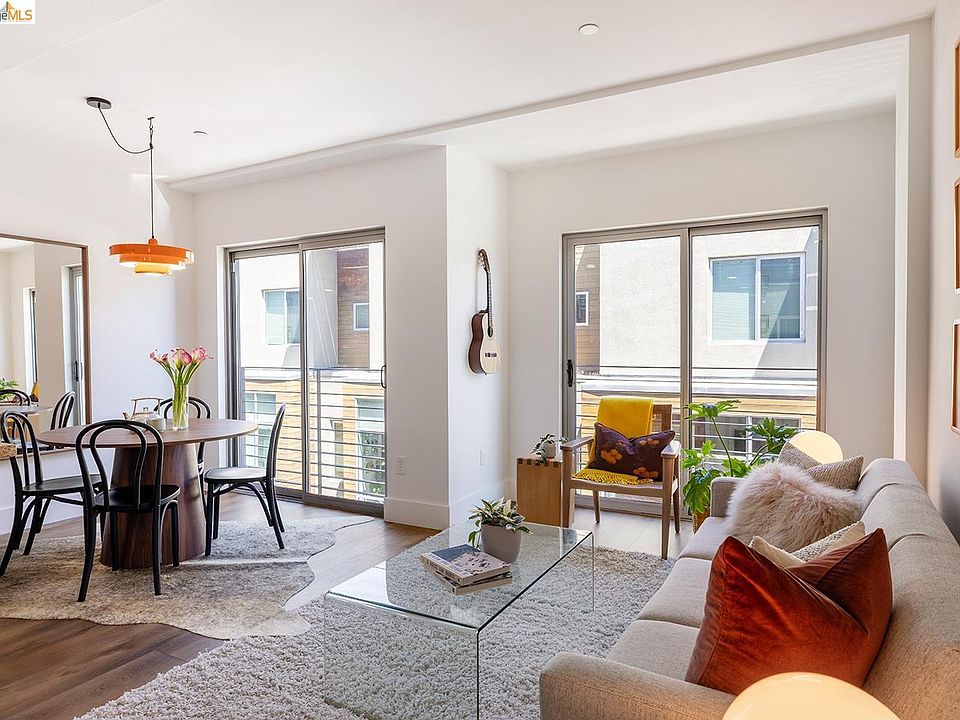 1st image of 414 40th St APT 311