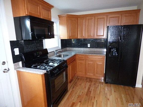 5th image of 101 Lawson Ave