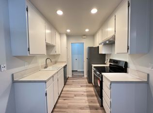 668 Cedar St APT 6, San Carlos, CA 94070