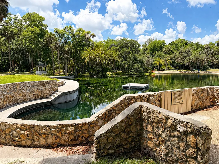 226 Crown Oaks Way — Photo 30