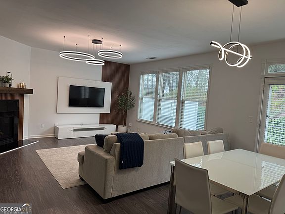 5th image of 2718 Sardis Chase Ct #2718