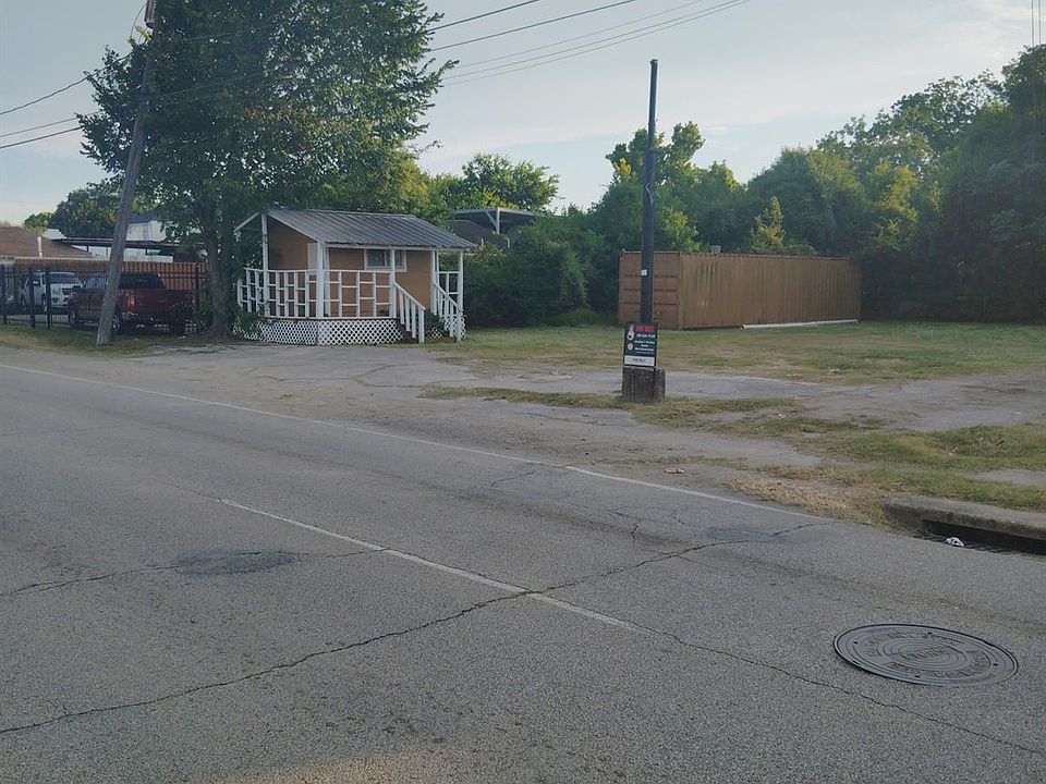 2nd image of 3513 Lockwood Dr Lot 4-6-8