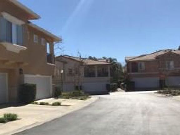 5th image of 27964 Trillium Ln