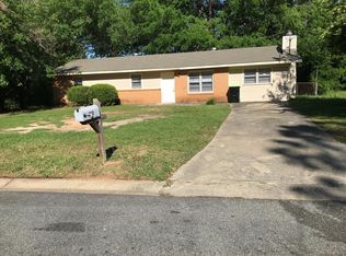 210 Utah Ave, Warner Robins, GA 31093
