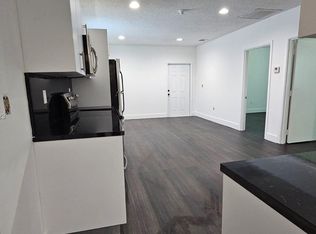 11700 SW 220th St #B, Miami, FL 33170