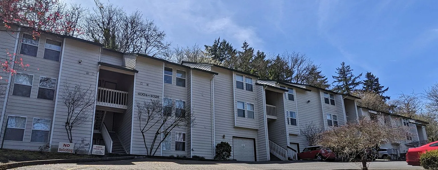 Treehill Commons — Photo 3