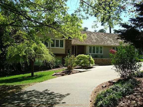 Front Entrance from LHS driveway
