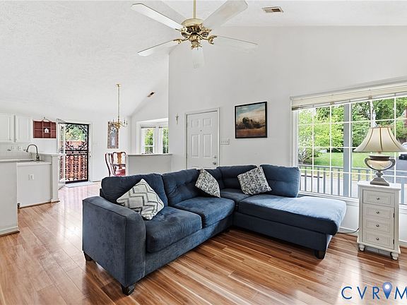 3rd image of 2622 Caitlin Ct