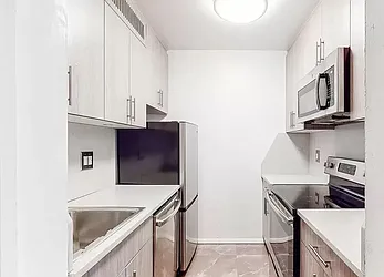 Rented by MOTION New York