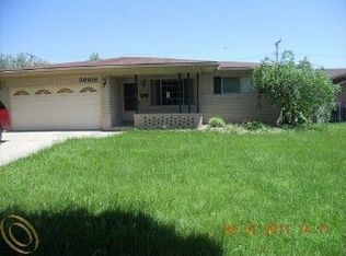 36318 Samoa Dr, Sterling Heights, MI 48312