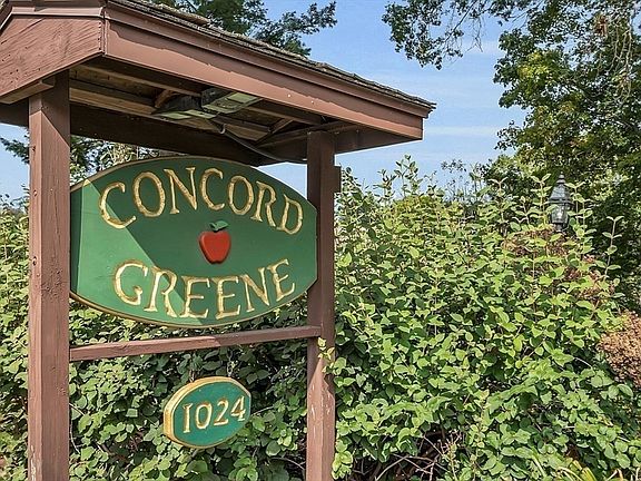 3rd image of 22 Concord Greene Unit 5