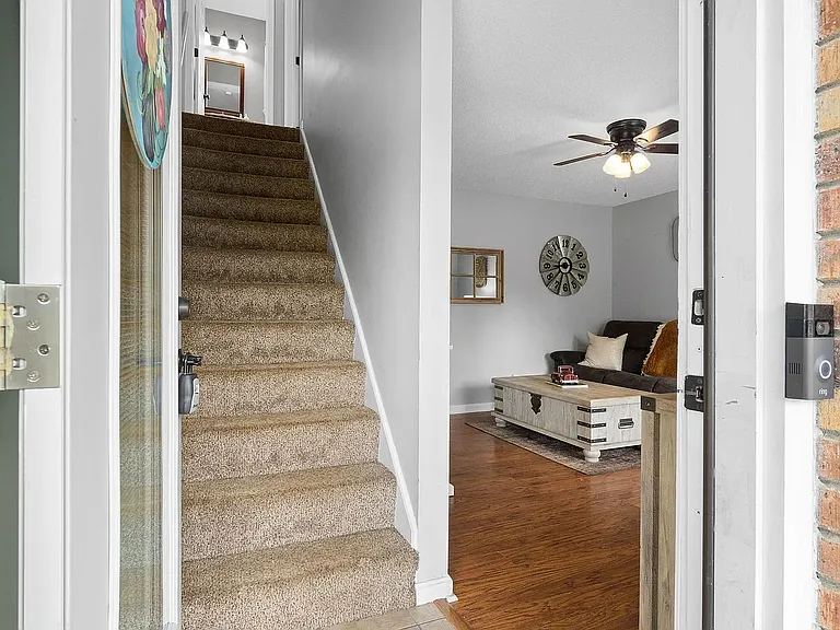 121 Candy Dr — Photo 9