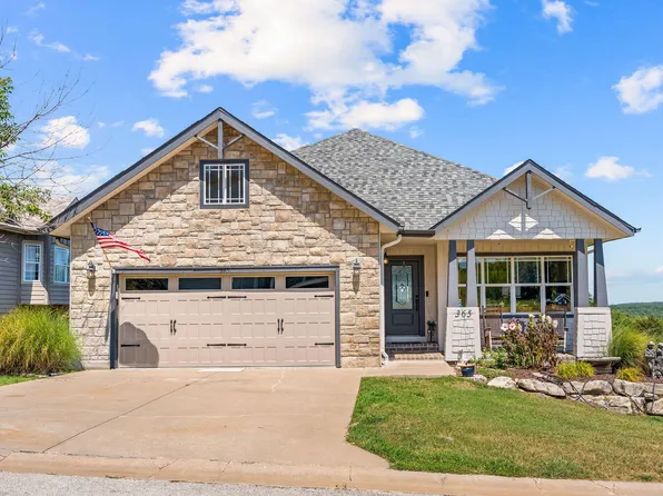 365 Legends Lane, Hollister, MO 65672