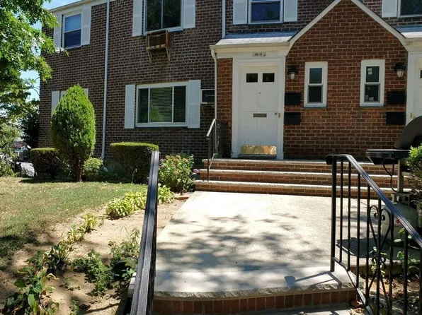 260-24 75 Avenue #Upper, Glen Oaks, NY 11004