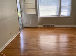 5406 Woodlawn Ave, Omaha, NE 68127