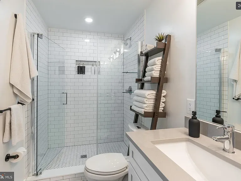 3614 12th St NE #7 — Photo 19